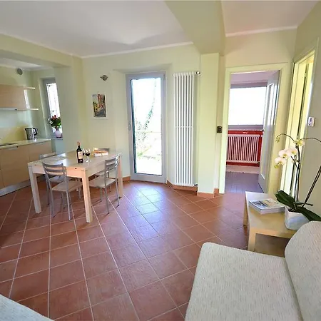 Casa Brina Apartment *